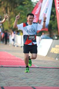 BIB: 3733
                            <button type="button" onclick="openModal(6499327)" class="btn btn-primary btn-sm float-right btn-popup" data-toggle="modal" data-target=".modal-high-quality">
                        <i class="fas fa-shopping-cart"></i> Add to Cart
                    </button>
                                            <button type="button" onclick="isThisMe(6499327, true)" class="btn btn-success btn-sm float-right btn-popup btn-isme hidden" data-toggle="tooltip" data-placement="bottom" title="นี่คือรูปของคุณใช่ไหม คลิกที่นี่เพื่อเอาเข้าอัลบั้ม">
                        <i class="fas fa-plus"></i> Add to album
                    </button>
                    <button type="button" onclick="isThisMe(6499327, false)" class="btn btn-warning btn-sm float-right btn-popup btn-isnotme hidden">
                        <i class="fas fa-ban"></i> Remove from album
                    </button>