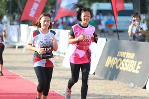 BIB: 137
                            <button type="button" onclick="openModal(6505155)" class="btn btn-primary btn-sm float-right btn-popup" data-toggle="modal" data-target=".modal-high-quality">
                        <i class="fas fa-shopping-cart"></i> Add to Cart
                    </button>
                                            <button type="button" onclick="isThisMe(6505155, true)" class="btn btn-success btn-sm float-right btn-popup btn-isme hidden" data-toggle="tooltip" data-placement="bottom" title="นี่คือรูปของคุณใช่ไหม คลิกที่นี่เพื่อเอาเข้าอัลบั้ม">
                        <i class="fas fa-plus"></i> Add to album
                    </button>
                    <button type="button" onclick="isThisMe(6505155, false)" class="btn btn-warning btn-sm float-right btn-popup btn-isnotme hidden">
                        <i class="fas fa-ban"></i> Remove from album
                    </button>