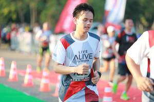 BIB: 
                            <button type="button" onclick="openModal(6500667)" class="btn btn-primary btn-sm float-right btn-popup" data-toggle="modal" data-target=".modal-high-quality">
                        <i class="fas fa-shopping-cart"></i> Add to Cart
                    </button>
                                            <button type="button" onclick="isThisMe(6500667, true)" class="btn btn-success btn-sm float-right btn-popup btn-isme hidden" data-toggle="tooltip" data-placement="bottom" title="นี่คือรูปของคุณใช่ไหม คลิกที่นี่เพื่อเอาเข้าอัลบั้ม">
                        <i class="fas fa-plus"></i> Add to album
                    </button>
                    <button type="button" onclick="isThisMe(6500667, false)" class="btn btn-warning btn-sm float-right btn-popup btn-isnotme hidden">
                        <i class="fas fa-ban"></i> Remove from album
                    </button>