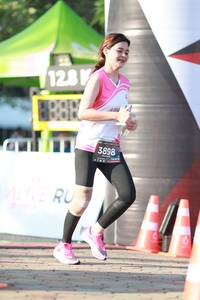 BIB: 128, 3898
                            <button type="button" onclick="openModal(6503767)" class="btn btn-primary btn-sm float-right btn-popup" data-toggle="modal" data-target=".modal-high-quality">
                        <i class="fas fa-shopping-cart"></i> Add to Cart
                    </button>
                                            <button type="button" onclick="isThisMe(6503767, true)" class="btn btn-success btn-sm float-right btn-popup btn-isme hidden" data-toggle="tooltip" data-placement="bottom" title="นี่คือรูปของคุณใช่ไหม คลิกที่นี่เพื่อเอาเข้าอัลบั้ม">
                        <i class="fas fa-plus"></i> Add to album
                    </button>
                    <button type="button" onclick="isThisMe(6503767, false)" class="btn btn-warning btn-sm float-right btn-popup btn-isnotme hidden">
                        <i class="fas fa-ban"></i> Remove from album
                    </button>