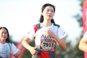 BIB: 7913
                            <button type="button" onclick="openModal(6501720)" class="btn btn-primary btn-sm float-right btn-popup" data-toggle="modal" data-target=".modal-high-quality">
                        <i class="fas fa-shopping-cart"></i> Add to Cart
                    </button>
                                            <button type="button" onclick="isThisMe(6501720, true)" class="btn btn-success btn-sm float-right btn-popup btn-isme hidden" data-toggle="tooltip" data-placement="bottom" title="นี่คือรูปของคุณใช่ไหม คลิกที่นี่เพื่อเอาเข้าอัลบั้ม">
                        <i class="fas fa-plus"></i> Add to album
                    </button>
                    <button type="button" onclick="isThisMe(6501720, false)" class="btn btn-warning btn-sm float-right btn-popup btn-isnotme hidden">
                        <i class="fas fa-ban"></i> Remove from album
                    </button>