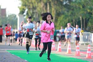 BIB: 622
                            <button type="button" onclick="openModal(6502462)" class="btn btn-primary btn-sm float-right btn-popup" data-toggle="modal" data-target=".modal-high-quality">
                        <i class="fas fa-shopping-cart"></i> Add to Cart
                    </button>
                                            <button type="button" onclick="isThisMe(6502462, true)" class="btn btn-success btn-sm float-right btn-popup btn-isme hidden" data-toggle="tooltip" data-placement="bottom" title="นี่คือรูปของคุณใช่ไหม คลิกที่นี่เพื่อเอาเข้าอัลบั้ม">
                        <i class="fas fa-plus"></i> Add to album
                    </button>
                    <button type="button" onclick="isThisMe(6502462, false)" class="btn btn-warning btn-sm float-right btn-popup btn-isnotme hidden">
                        <i class="fas fa-ban"></i> Remove from album
                    </button>