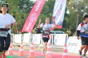 BIB: 302, 6697
                            <button type="button" onclick="openModal(6501592)" class="btn btn-primary btn-sm float-right btn-popup" data-toggle="modal" data-target=".modal-high-quality">
                        <i class="fas fa-shopping-cart"></i> Add to Cart
                    </button>
                                            <button type="button" onclick="isThisMe(6501592, true)" class="btn btn-success btn-sm float-right btn-popup btn-isme hidden" data-toggle="tooltip" data-placement="bottom" title="นี่คือรูปของคุณใช่ไหม คลิกที่นี่เพื่อเอาเข้าอัลบั้ม">
                        <i class="fas fa-plus"></i> Add to album
                    </button>
                    <button type="button" onclick="isThisMe(6501592, false)" class="btn btn-warning btn-sm float-right btn-popup btn-isnotme hidden">
                        <i class="fas fa-ban"></i> Remove from album
                    </button>