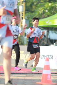 BIB: 3901, 3755
                            <button type="button" onclick="openModal(6503865)" class="btn btn-primary btn-sm float-right btn-popup" data-toggle="modal" data-target=".modal-high-quality">
                        <i class="fas fa-shopping-cart"></i> Add to Cart
                    </button>
                                            <button type="button" onclick="isThisMe(6503865, true)" class="btn btn-success btn-sm float-right btn-popup btn-isme hidden" data-toggle="tooltip" data-placement="bottom" title="นี่คือรูปของคุณใช่ไหม คลิกที่นี่เพื่อเอาเข้าอัลบั้ม">
                        <i class="fas fa-plus"></i> Add to album
                    </button>
                    <button type="button" onclick="isThisMe(6503865, false)" class="btn btn-warning btn-sm float-right btn-popup btn-isnotme hidden">
                        <i class="fas fa-ban"></i> Remove from album
                    </button>