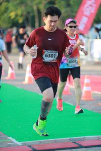 BIB: 6301, 8003
                            <button type="button" onclick="openModal(6500547)" class="btn btn-primary btn-sm float-right btn-popup" data-toggle="modal" data-target=".modal-high-quality">
                        <i class="fas fa-shopping-cart"></i> Add to Cart
                    </button>
                                            <button type="button" onclick="isThisMe(6500547, true)" class="btn btn-success btn-sm float-right btn-popup btn-isme hidden" data-toggle="tooltip" data-placement="bottom" title="นี่คือรูปของคุณใช่ไหม คลิกที่นี่เพื่อเอาเข้าอัลบั้ม">
                        <i class="fas fa-plus"></i> Add to album
                    </button>
                    <button type="button" onclick="isThisMe(6500547, false)" class="btn btn-warning btn-sm float-right btn-popup btn-isnotme hidden">
                        <i class="fas fa-ban"></i> Remove from album
                    </button>