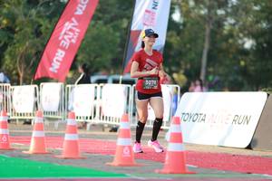 BIB: 3070
                            <button type="button" onclick="openModal(6500952)" class="btn btn-primary btn-sm float-right btn-popup" data-toggle="modal" data-target=".modal-high-quality">
                        <i class="fas fa-shopping-cart"></i> Add to Cart
                    </button>
                                            <button type="button" onclick="isThisMe(6500952, true)" class="btn btn-success btn-sm float-right btn-popup btn-isme hidden" data-toggle="tooltip" data-placement="bottom" title="นี่คือรูปของคุณใช่ไหม คลิกที่นี่เพื่อเอาเข้าอัลบั้ม">
                        <i class="fas fa-plus"></i> Add to album
                    </button>
                    <button type="button" onclick="isThisMe(6500952, false)" class="btn btn-warning btn-sm float-right btn-popup btn-isnotme hidden">
                        <i class="fas fa-ban"></i> Remove from album
                    </button>