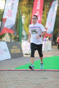 BIB: 6088
                            <button type="button" onclick="openModal(6499209)" class="btn btn-primary btn-sm float-right btn-popup" data-toggle="modal" data-target=".modal-high-quality">
                        <i class="fas fa-shopping-cart"></i> Add to Cart
                    </button>
                                            <button type="button" onclick="isThisMe(6499209, true)" class="btn btn-success btn-sm float-right btn-popup btn-isme hidden" data-toggle="tooltip" data-placement="bottom" title="นี่คือรูปของคุณใช่ไหม คลิกที่นี่เพื่อเอาเข้าอัลบั้ม">
                        <i class="fas fa-plus"></i> Add to album
                    </button>
                    <button type="button" onclick="isThisMe(6499209, false)" class="btn btn-warning btn-sm float-right btn-popup btn-isnotme hidden">
                        <i class="fas fa-ban"></i> Remove from album
                    </button>