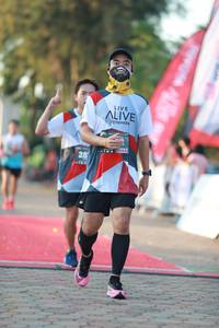 BIB: 
                            <button type="button" onclick="openModal(6498559)" class="btn btn-primary btn-sm float-right btn-popup" data-toggle="modal" data-target=".modal-high-quality">
                        <i class="fas fa-shopping-cart"></i> Add to Cart
                    </button>
                                            <button type="button" onclick="isThisMe(6498559, true)" class="btn btn-success btn-sm float-right btn-popup btn-isme hidden" data-toggle="tooltip" data-placement="bottom" title="นี่คือรูปของคุณใช่ไหม คลิกที่นี่เพื่อเอาเข้าอัลบั้ม">
                        <i class="fas fa-plus"></i> Add to album
                    </button>
                    <button type="button" onclick="isThisMe(6498559, false)" class="btn btn-warning btn-sm float-right btn-popup btn-isnotme hidden">
                        <i class="fas fa-ban"></i> Remove from album
                    </button>