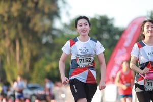 BIB: 7152
                            <button type="button" onclick="openModal(6501150)" class="btn btn-primary btn-sm float-right btn-popup" data-toggle="modal" data-target=".modal-high-quality">
                        <i class="fas fa-shopping-cart"></i> Add to Cart
                    </button>
                                            <button type="button" onclick="isThisMe(6501150, true)" class="btn btn-success btn-sm float-right btn-popup btn-isme hidden" data-toggle="tooltip" data-placement="bottom" title="นี่คือรูปของคุณใช่ไหม คลิกที่นี่เพื่อเอาเข้าอัลบั้ม">
                        <i class="fas fa-plus"></i> Add to album
                    </button>
                    <button type="button" onclick="isThisMe(6501150, false)" class="btn btn-warning btn-sm float-right btn-popup btn-isnotme hidden">
                        <i class="fas fa-ban"></i> Remove from album
                    </button>