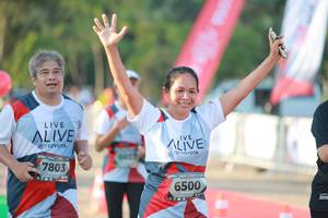 BIB: 7803, 6500
                            <button type="button" onclick="openModal(6502006)" class="btn btn-primary btn-sm float-right btn-popup" data-toggle="modal" data-target=".modal-high-quality">
                        <i class="fas fa-shopping-cart"></i> Add to Cart
                    </button>
                                            <button type="button" onclick="isThisMe(6502006, true)" class="btn btn-success btn-sm float-right btn-popup btn-isme hidden" data-toggle="tooltip" data-placement="bottom" title="นี่คือรูปของคุณใช่ไหม คลิกที่นี่เพื่อเอาเข้าอัลบั้ม">
                        <i class="fas fa-plus"></i> Add to album
                    </button>
                    <button type="button" onclick="isThisMe(6502006, false)" class="btn btn-warning btn-sm float-right btn-popup btn-isnotme hidden">
                        <i class="fas fa-ban"></i> Remove from album
                    </button>