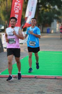 BIB: 7655, 6634
                            <button type="button" onclick="openModal(6493726)" class="btn btn-primary btn-sm float-right btn-popup" data-toggle="modal" data-target=".modal-high-quality">
                        <i class="fas fa-shopping-cart"></i> Add to Cart
                    </button>
                                            <button type="button" onclick="isThisMe(6493726, true)" class="btn btn-success btn-sm float-right btn-popup btn-isme hidden" data-toggle="tooltip" data-placement="bottom" title="นี่คือรูปของคุณใช่ไหม คลิกที่นี่เพื่อเอาเข้าอัลบั้ม">
                        <i class="fas fa-plus"></i> Add to album
                    </button>
                    <button type="button" onclick="isThisMe(6493726, false)" class="btn btn-warning btn-sm float-right btn-popup btn-isnotme hidden">
                        <i class="fas fa-ban"></i> Remove from album
                    </button>