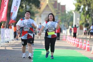 BIB: 7138, 7524
                            <button type="button" onclick="openModal(6505239)" class="btn btn-primary btn-sm float-right btn-popup" data-toggle="modal" data-target=".modal-high-quality">
                        <i class="fas fa-shopping-cart"></i> Add to Cart
                    </button>
                                            <button type="button" onclick="isThisMe(6505239, true)" class="btn btn-success btn-sm float-right btn-popup btn-isme hidden" data-toggle="tooltip" data-placement="bottom" title="นี่คือรูปของคุณใช่ไหม คลิกที่นี่เพื่อเอาเข้าอัลบั้ม">
                        <i class="fas fa-plus"></i> Add to album
                    </button>
                    <button type="button" onclick="isThisMe(6505239, false)" class="btn btn-warning btn-sm float-right btn-popup btn-isnotme hidden">
                        <i class="fas fa-ban"></i> Remove from album
                    </button>