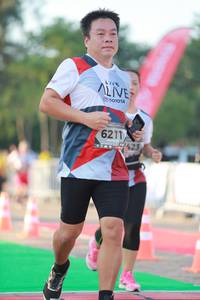 BIB: 6211, 423
                            <button type="button" onclick="openModal(6502537)" class="btn btn-primary btn-sm float-right btn-popup" data-toggle="modal" data-target=".modal-high-quality">
                        <i class="fas fa-shopping-cart"></i> Add to Cart
                    </button>
                                            <button type="button" onclick="isThisMe(6502537, true)" class="btn btn-success btn-sm float-right btn-popup btn-isme hidden" data-toggle="tooltip" data-placement="bottom" title="นี่คือรูปของคุณใช่ไหม คลิกที่นี่เพื่อเอาเข้าอัลบั้ม">
                        <i class="fas fa-plus"></i> Add to album
                    </button>
                    <button type="button" onclick="isThisMe(6502537, false)" class="btn btn-warning btn-sm float-right btn-popup btn-isnotme hidden">
                        <i class="fas fa-ban"></i> Remove from album
                    </button>