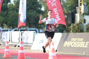 BIB: 385
                            <button type="button" onclick="openModal(6503811)" class="btn btn-primary btn-sm float-right btn-popup" data-toggle="modal" data-target=".modal-high-quality">
                        <i class="fas fa-shopping-cart"></i> Add to Cart
                    </button>
                                            <button type="button" onclick="isThisMe(6503811, true)" class="btn btn-success btn-sm float-right btn-popup btn-isme hidden" data-toggle="tooltip" data-placement="bottom" title="นี่คือรูปของคุณใช่ไหม คลิกที่นี่เพื่อเอาเข้าอัลบั้ม">
                        <i class="fas fa-plus"></i> Add to album
                    </button>
                    <button type="button" onclick="isThisMe(6503811, false)" class="btn btn-warning btn-sm float-right btn-popup btn-isnotme hidden">
                        <i class="fas fa-ban"></i> Remove from album
                    </button>