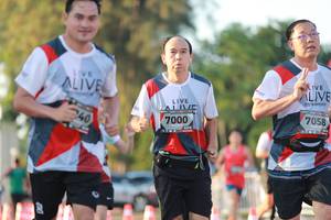 BIB: 240, 7058, 7000
                            <button type="button" onclick="openModal(6501147)" class="btn btn-primary btn-sm float-right btn-popup" data-toggle="modal" data-target=".modal-high-quality">
                        <i class="fas fa-shopping-cart"></i> Add to Cart
                    </button>
                                            <button type="button" onclick="isThisMe(6501147, true)" class="btn btn-success btn-sm float-right btn-popup btn-isme hidden" data-toggle="tooltip" data-placement="bottom" title="นี่คือรูปของคุณใช่ไหม คลิกที่นี่เพื่อเอาเข้าอัลบั้ม">
                        <i class="fas fa-plus"></i> Add to album
                    </button>
                    <button type="button" onclick="isThisMe(6501147, false)" class="btn btn-warning btn-sm float-right btn-popup btn-isnotme hidden">
                        <i class="fas fa-ban"></i> Remove from album
                    </button>