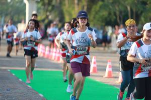 BIB: 6450, 034
                            <button type="button" onclick="openModal(6501775)" class="btn btn-primary btn-sm float-right btn-popup" data-toggle="modal" data-target=".modal-high-quality">
                        <i class="fas fa-shopping-cart"></i> Add to Cart
                    </button>
                                            <button type="button" onclick="isThisMe(6501775, true)" class="btn btn-success btn-sm float-right btn-popup btn-isme hidden" data-toggle="tooltip" data-placement="bottom" title="นี่คือรูปของคุณใช่ไหม คลิกที่นี่เพื่อเอาเข้าอัลบั้ม">
                        <i class="fas fa-plus"></i> Add to album
                    </button>
                    <button type="button" onclick="isThisMe(6501775, false)" class="btn btn-warning btn-sm float-right btn-popup btn-isnotme hidden">
                        <i class="fas fa-ban"></i> Remove from album
                    </button>