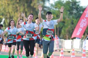 BIB: 7628, 643, 7853, 6607
                            <button type="button" onclick="openModal(6501703)" class="btn btn-primary btn-sm float-right btn-popup" data-toggle="modal" data-target=".modal-high-quality">
                        <i class="fas fa-shopping-cart"></i> Add to Cart
                    </button>
                                            <button type="button" onclick="isThisMe(6501703, true)" class="btn btn-success btn-sm float-right btn-popup btn-isme hidden" data-toggle="tooltip" data-placement="bottom" title="นี่คือรูปของคุณใช่ไหม คลิกที่นี่เพื่อเอาเข้าอัลบั้ม">
                        <i class="fas fa-plus"></i> Add to album
                    </button>
                    <button type="button" onclick="isThisMe(6501703, false)" class="btn btn-warning btn-sm float-right btn-popup btn-isnotme hidden">
                        <i class="fas fa-ban"></i> Remove from album
                    </button>