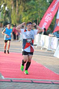 BIB: 2991
                            <button type="button" onclick="openModal(6500311)" class="btn btn-primary btn-sm float-right btn-popup" data-toggle="modal" data-target=".modal-high-quality">
                        <i class="fas fa-shopping-cart"></i> Add to Cart
                    </button>
                                            <button type="button" onclick="isThisMe(6500311, true)" class="btn btn-success btn-sm float-right btn-popup btn-isme hidden" data-toggle="tooltip" data-placement="bottom" title="นี่คือรูปของคุณใช่ไหม คลิกที่นี่เพื่อเอาเข้าอัลบั้ม">
                        <i class="fas fa-plus"></i> Add to album
                    </button>
                    <button type="button" onclick="isThisMe(6500311, false)" class="btn btn-warning btn-sm float-right btn-popup btn-isnotme hidden">
                        <i class="fas fa-ban"></i> Remove from album
                    </button>