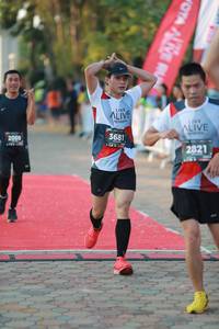 BIB: 3681, 2009, 2821
                            <button type="button" onclick="openModal(6493627)" class="btn btn-primary btn-sm float-right btn-popup" data-toggle="modal" data-target=".modal-high-quality">
                        <i class="fas fa-shopping-cart"></i> Add to Cart
                    </button>
                                            <button type="button" onclick="isThisMe(6493627, true)" class="btn btn-success btn-sm float-right btn-popup btn-isme hidden" data-toggle="tooltip" data-placement="bottom" title="นี่คือรูปของคุณใช่ไหม คลิกที่นี่เพื่อเอาเข้าอัลบั้ม">
                        <i class="fas fa-plus"></i> Add to album
                    </button>
                    <button type="button" onclick="isThisMe(6493627, false)" class="btn btn-warning btn-sm float-right btn-popup btn-isnotme hidden">
                        <i class="fas fa-ban"></i> Remove from album
                    </button>