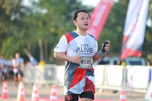 BIB: 6187
                            <button type="button" onclick="openModal(6502454)" class="btn btn-primary btn-sm float-right btn-popup" data-toggle="modal" data-target=".modal-high-quality">
                        <i class="fas fa-shopping-cart"></i> Add to Cart
                    </button>
                                            <button type="button" onclick="isThisMe(6502454, true)" class="btn btn-success btn-sm float-right btn-popup btn-isme hidden" data-toggle="tooltip" data-placement="bottom" title="นี่คือรูปของคุณใช่ไหม คลิกที่นี่เพื่อเอาเข้าอัลบั้ม">
                        <i class="fas fa-plus"></i> Add to album
                    </button>
                    <button type="button" onclick="isThisMe(6502454, false)" class="btn btn-warning btn-sm float-right btn-popup btn-isnotme hidden">
                        <i class="fas fa-ban"></i> Remove from album
                    </button>