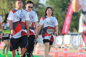 BIB: 6302, 7526
                            <button type="button" onclick="openModal(6504482)" class="btn btn-primary btn-sm float-right btn-popup" data-toggle="modal" data-target=".modal-high-quality">
                        <i class="fas fa-shopping-cart"></i> Add to Cart
                    </button>
                                            <button type="button" onclick="isThisMe(6504482, true)" class="btn btn-success btn-sm float-right btn-popup btn-isme hidden" data-toggle="tooltip" data-placement="bottom" title="นี่คือรูปของคุณใช่ไหม คลิกที่นี่เพื่อเอาเข้าอัลบั้ม">
                        <i class="fas fa-plus"></i> Add to album
                    </button>
                    <button type="button" onclick="isThisMe(6504482, false)" class="btn btn-warning btn-sm float-right btn-popup btn-isnotme hidden">
                        <i class="fas fa-ban"></i> Remove from album
                    </button>