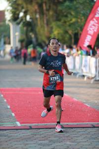 BIB: 3793
                            <button type="button" onclick="openModal(6493788)" class="btn btn-primary btn-sm float-right btn-popup" data-toggle="modal" data-target=".modal-high-quality">
                        <i class="fas fa-shopping-cart"></i> Add to Cart
                    </button>
                                            <button type="button" onclick="isThisMe(6493788, true)" class="btn btn-success btn-sm float-right btn-popup btn-isme hidden" data-toggle="tooltip" data-placement="bottom" title="นี่คือรูปของคุณใช่ไหม คลิกที่นี่เพื่อเอาเข้าอัลบั้ม">
                        <i class="fas fa-plus"></i> Add to album
                    </button>
                    <button type="button" onclick="isThisMe(6493788, false)" class="btn btn-warning btn-sm float-right btn-popup btn-isnotme hidden">
                        <i class="fas fa-ban"></i> Remove from album
                    </button>