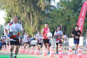 BIB: 710, 3122, 2065
                            <button type="button" onclick="openModal(6503052)" class="btn btn-primary btn-sm float-right btn-popup" data-toggle="modal" data-target=".modal-high-quality">
                        <i class="fas fa-shopping-cart"></i> Add to Cart
                    </button>
                                            <button type="button" onclick="isThisMe(6503052, true)" class="btn btn-success btn-sm float-right btn-popup btn-isme hidden" data-toggle="tooltip" data-placement="bottom" title="นี่คือรูปของคุณใช่ไหม คลิกที่นี่เพื่อเอาเข้าอัลบั้ม">
                        <i class="fas fa-plus"></i> Add to album
                    </button>
                    <button type="button" onclick="isThisMe(6503052, false)" class="btn btn-warning btn-sm float-right btn-popup btn-isnotme hidden">
                        <i class="fas fa-ban"></i> Remove from album
                    </button>