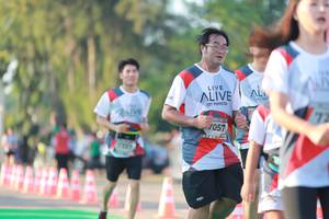 BIB: 7057, 7737
                            <button type="button" onclick="openModal(6502675)" class="btn btn-primary btn-sm float-right btn-popup" data-toggle="modal" data-target=".modal-high-quality">
                        <i class="fas fa-shopping-cart"></i> Add to Cart
                    </button>
                                            <button type="button" onclick="isThisMe(6502675, true)" class="btn btn-success btn-sm float-right btn-popup btn-isme hidden" data-toggle="tooltip" data-placement="bottom" title="นี่คือรูปของคุณใช่ไหม คลิกที่นี่เพื่อเอาเข้าอัลบั้ม">
                        <i class="fas fa-plus"></i> Add to album
                    </button>
                    <button type="button" onclick="isThisMe(6502675, false)" class="btn btn-warning btn-sm float-right btn-popup btn-isnotme hidden">
                        <i class="fas fa-ban"></i> Remove from album
                    </button>