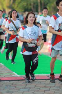 BIB: 932
                            <button type="button" onclick="openModal(6501982)" class="btn btn-primary btn-sm float-right btn-popup" data-toggle="modal" data-target=".modal-high-quality">
                        <i class="fas fa-shopping-cart"></i> Add to Cart
                    </button>
                                            <button type="button" onclick="isThisMe(6501982, true)" class="btn btn-success btn-sm float-right btn-popup btn-isme hidden" data-toggle="tooltip" data-placement="bottom" title="นี่คือรูปของคุณใช่ไหม คลิกที่นี่เพื่อเอาเข้าอัลบั้ม">
                        <i class="fas fa-plus"></i> Add to album
                    </button>
                    <button type="button" onclick="isThisMe(6501982, false)" class="btn btn-warning btn-sm float-right btn-popup btn-isnotme hidden">
                        <i class="fas fa-ban"></i> Remove from album
                    </button>