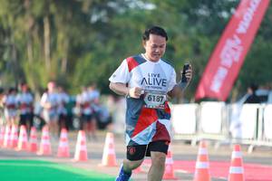 BIB: 6187
                            <button type="button" onclick="openModal(6502453)" class="btn btn-primary btn-sm float-right btn-popup" data-toggle="modal" data-target=".modal-high-quality">
                        <i class="fas fa-shopping-cart"></i> Add to Cart
                    </button>
                                            <button type="button" onclick="isThisMe(6502453, true)" class="btn btn-success btn-sm float-right btn-popup btn-isme hidden" data-toggle="tooltip" data-placement="bottom" title="นี่คือรูปของคุณใช่ไหม คลิกที่นี่เพื่อเอาเข้าอัลบั้ม">
                        <i class="fas fa-plus"></i> Add to album
                    </button>
                    <button type="button" onclick="isThisMe(6502453, false)" class="btn btn-warning btn-sm float-right btn-popup btn-isnotme hidden">
                        <i class="fas fa-ban"></i> Remove from album
                    </button>