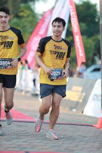 BIB: 3804, 029
                            <button type="button" onclick="openModal(6498445)" class="btn btn-primary btn-sm float-right btn-popup" data-toggle="modal" data-target=".modal-high-quality">
                        <i class="fas fa-shopping-cart"></i> Add to Cart
                    </button>
                                            <button type="button" onclick="isThisMe(6498445, true)" class="btn btn-success btn-sm float-right btn-popup btn-isme hidden" data-toggle="tooltip" data-placement="bottom" title="นี่คือรูปของคุณใช่ไหม คลิกที่นี่เพื่อเอาเข้าอัลบั้ม">
                        <i class="fas fa-plus"></i> Add to album
                    </button>
                    <button type="button" onclick="isThisMe(6498445, false)" class="btn btn-warning btn-sm float-right btn-popup btn-isnotme hidden">
                        <i class="fas fa-ban"></i> Remove from album
                    </button>