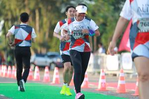 BIB: 768, 7178
                            <button type="button" onclick="openModal(6500755)" class="btn btn-primary btn-sm float-right btn-popup" data-toggle="modal" data-target=".modal-high-quality">
                        <i class="fas fa-shopping-cart"></i> Add to Cart
                    </button>
                                            <button type="button" onclick="isThisMe(6500755, true)" class="btn btn-success btn-sm float-right btn-popup btn-isme hidden" data-toggle="tooltip" data-placement="bottom" title="นี่คือรูปของคุณใช่ไหม คลิกที่นี่เพื่อเอาเข้าอัลบั้ม">
                        <i class="fas fa-plus"></i> Add to album
                    </button>
                    <button type="button" onclick="isThisMe(6500755, false)" class="btn btn-warning btn-sm float-right btn-popup btn-isnotme hidden">
                        <i class="fas fa-ban"></i> Remove from album
                    </button>