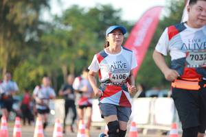 BIB: 4106
                            <button type="button" onclick="openModal(6500975)" class="btn btn-primary btn-sm float-right btn-popup" data-toggle="modal" data-target=".modal-high-quality">
                        <i class="fas fa-shopping-cart"></i> Add to Cart
                    </button>
                                            <button type="button" onclick="isThisMe(6500975, true)" class="btn btn-success btn-sm float-right btn-popup btn-isme hidden" data-toggle="tooltip" data-placement="bottom" title="นี่คือรูปของคุณใช่ไหม คลิกที่นี่เพื่อเอาเข้าอัลบั้ม">
                        <i class="fas fa-plus"></i> Add to album
                    </button>
                    <button type="button" onclick="isThisMe(6500975, false)" class="btn btn-warning btn-sm float-right btn-popup btn-isnotme hidden">
                        <i class="fas fa-ban"></i> Remove from album
                    </button>