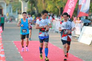 BIB: 3051, 219
                            <button type="button" onclick="openModal(6493656)" class="btn btn-primary btn-sm float-right btn-popup" data-toggle="modal" data-target=".modal-high-quality">
                        <i class="fas fa-shopping-cart"></i> Add to Cart
                    </button>
                                            <button type="button" onclick="isThisMe(6493656, true)" class="btn btn-success btn-sm float-right btn-popup btn-isme hidden" data-toggle="tooltip" data-placement="bottom" title="นี่คือรูปของคุณใช่ไหม คลิกที่นี่เพื่อเอาเข้าอัลบั้ม">
                        <i class="fas fa-plus"></i> Add to album
                    </button>
                    <button type="button" onclick="isThisMe(6493656, false)" class="btn btn-warning btn-sm float-right btn-popup btn-isnotme hidden">
                        <i class="fas fa-ban"></i> Remove from album
                    </button>