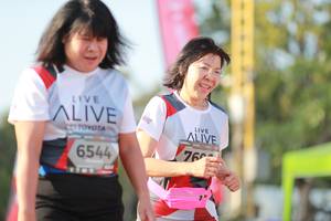 BIB: 760, 6544
                            <button type="button" onclick="openModal(6504585)" class="btn btn-primary btn-sm float-right btn-popup" data-toggle="modal" data-target=".modal-high-quality">
                        <i class="fas fa-shopping-cart"></i> Add to Cart
                    </button>
                                            <button type="button" onclick="isThisMe(6504585, true)" class="btn btn-success btn-sm float-right btn-popup btn-isme hidden" data-toggle="tooltip" data-placement="bottom" title="นี่คือรูปของคุณใช่ไหม คลิกที่นี่เพื่อเอาเข้าอัลบั้ม">
                        <i class="fas fa-plus"></i> Add to album
                    </button>
                    <button type="button" onclick="isThisMe(6504585, false)" class="btn btn-warning btn-sm float-right btn-popup btn-isnotme hidden">
                        <i class="fas fa-ban"></i> Remove from album
                    </button>