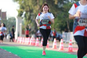 BIB: 634, 7352
                            <button type="button" onclick="openModal(6503537)" class="btn btn-primary btn-sm float-right btn-popup" data-toggle="modal" data-target=".modal-high-quality">
                        <i class="fas fa-shopping-cart"></i> Add to Cart
                    </button>
                                            <button type="button" onclick="isThisMe(6503537, true)" class="btn btn-success btn-sm float-right btn-popup btn-isme hidden" data-toggle="tooltip" data-placement="bottom" title="นี่คือรูปของคุณใช่ไหม คลิกที่นี่เพื่อเอาเข้าอัลบั้ม">
                        <i class="fas fa-plus"></i> Add to album
                    </button>
                    <button type="button" onclick="isThisMe(6503537, false)" class="btn btn-warning btn-sm float-right btn-popup btn-isnotme hidden">
                        <i class="fas fa-ban"></i> Remove from album
                    </button>