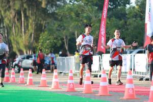 BIB: 2096, 2040, 527
                            <button type="button" onclick="openModal(6503711)" class="btn btn-primary btn-sm float-right btn-popup" data-toggle="modal" data-target=".modal-high-quality">
                        <i class="fas fa-shopping-cart"></i> Add to Cart
                    </button>
                                            <button type="button" onclick="isThisMe(6503711, true)" class="btn btn-success btn-sm float-right btn-popup btn-isme hidden" data-toggle="tooltip" data-placement="bottom" title="นี่คือรูปของคุณใช่ไหม คลิกที่นี่เพื่อเอาเข้าอัลบั้ม">
                        <i class="fas fa-plus"></i> Add to album
                    </button>
                    <button type="button" onclick="isThisMe(6503711, false)" class="btn btn-warning btn-sm float-right btn-popup btn-isnotme hidden">
                        <i class="fas fa-ban"></i> Remove from album
                    </button>