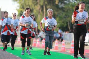 BIB: 7509, 7454
                            <button type="button" onclick="openModal(6504468)" class="btn btn-primary btn-sm float-right btn-popup" data-toggle="modal" data-target=".modal-high-quality">
                        <i class="fas fa-shopping-cart"></i> Add to Cart
                    </button>
                                            <button type="button" onclick="isThisMe(6504468, true)" class="btn btn-success btn-sm float-right btn-popup btn-isme hidden" data-toggle="tooltip" data-placement="bottom" title="นี่คือรูปของคุณใช่ไหม คลิกที่นี่เพื่อเอาเข้าอัลบั้ม">
                        <i class="fas fa-plus"></i> Add to album
                    </button>
                    <button type="button" onclick="isThisMe(6504468, false)" class="btn btn-warning btn-sm float-right btn-popup btn-isnotme hidden">
                        <i class="fas fa-ban"></i> Remove from album
                    </button>