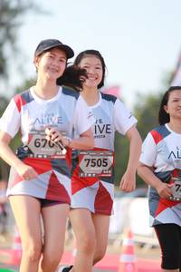 BIB: 676, 7505
                            <button type="button" onclick="openModal(6504370)" class="btn btn-primary btn-sm float-right btn-popup" data-toggle="modal" data-target=".modal-high-quality">
                        <i class="fas fa-shopping-cart"></i> Add to Cart
                    </button>
                                            <button type="button" onclick="isThisMe(6504370, true)" class="btn btn-success btn-sm float-right btn-popup btn-isme hidden" data-toggle="tooltip" data-placement="bottom" title="นี่คือรูปของคุณใช่ไหม คลิกที่นี่เพื่อเอาเข้าอัลบั้ม">
                        <i class="fas fa-plus"></i> Add to album
                    </button>
                    <button type="button" onclick="isThisMe(6504370, false)" class="btn btn-warning btn-sm float-right btn-popup btn-isnotme hidden">
                        <i class="fas fa-ban"></i> Remove from album
                    </button>