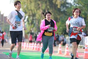 BIB: 7547, 6911, 050
                            <button type="button" onclick="openModal(6504038)" class="btn btn-primary btn-sm float-right btn-popup" data-toggle="modal" data-target=".modal-high-quality">
                        <i class="fas fa-shopping-cart"></i> Add to Cart
                    </button>
                                            <button type="button" onclick="isThisMe(6504038, true)" class="btn btn-success btn-sm float-right btn-popup btn-isme hidden" data-toggle="tooltip" data-placement="bottom" title="นี่คือรูปของคุณใช่ไหม คลิกที่นี่เพื่อเอาเข้าอัลบั้ม">
                        <i class="fas fa-plus"></i> Add to album
                    </button>
                    <button type="button" onclick="isThisMe(6504038, false)" class="btn btn-warning btn-sm float-right btn-popup btn-isnotme hidden">
                        <i class="fas fa-ban"></i> Remove from album
                    </button>