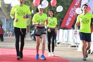 BIB: 
                            <button type="button" onclick="openModal(6504995)" class="btn btn-primary btn-sm float-right btn-popup" data-toggle="modal" data-target=".modal-high-quality">
                        <i class="fas fa-shopping-cart"></i> Add to Cart
                    </button>
                                            <button type="button" onclick="isThisMe(6504995, true)" class="btn btn-success btn-sm float-right btn-popup btn-isme hidden" data-toggle="tooltip" data-placement="bottom" title="นี่คือรูปของคุณใช่ไหม คลิกที่นี่เพื่อเอาเข้าอัลบั้ม">
                        <i class="fas fa-plus"></i> Add to album
                    </button>
                    <button type="button" onclick="isThisMe(6504995, false)" class="btn btn-warning btn-sm float-right btn-popup btn-isnotme hidden">
                        <i class="fas fa-ban"></i> Remove from album
                    </button>