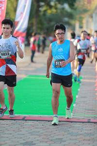 BIB: 6833, 313
                            <button type="button" onclick="openModal(6500131)" class="btn btn-primary btn-sm float-right btn-popup" data-toggle="modal" data-target=".modal-high-quality">
                        <i class="fas fa-shopping-cart"></i> Add to Cart
                    </button>
                                            <button type="button" onclick="isThisMe(6500131, true)" class="btn btn-success btn-sm float-right btn-popup btn-isme hidden" data-toggle="tooltip" data-placement="bottom" title="นี่คือรูปของคุณใช่ไหม คลิกที่นี่เพื่อเอาเข้าอัลบั้ม">
                        <i class="fas fa-plus"></i> Add to album
                    </button>
                    <button type="button" onclick="isThisMe(6500131, false)" class="btn btn-warning btn-sm float-right btn-popup btn-isnotme hidden">
                        <i class="fas fa-ban"></i> Remove from album
                    </button>