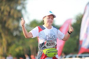 BIB: 
                            <button type="button" onclick="openModal(6501289)" class="btn btn-primary btn-sm float-right btn-popup" data-toggle="modal" data-target=".modal-high-quality">
                        <i class="fas fa-shopping-cart"></i> Add to Cart
                    </button>
                                            <button type="button" onclick="isThisMe(6501289, true)" class="btn btn-success btn-sm float-right btn-popup btn-isme hidden" data-toggle="tooltip" data-placement="bottom" title="นี่คือรูปของคุณใช่ไหม คลิกที่นี่เพื่อเอาเข้าอัลบั้ม">
                        <i class="fas fa-plus"></i> Add to album
                    </button>
                    <button type="button" onclick="isThisMe(6501289, false)" class="btn btn-warning btn-sm float-right btn-popup btn-isnotme hidden">
                        <i class="fas fa-ban"></i> Remove from album
                    </button>