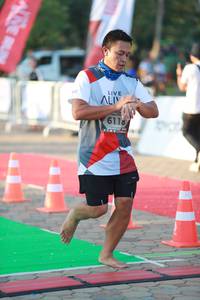 BIB: 6118
                            <button type="button" onclick="openModal(6500555)" class="btn btn-primary btn-sm float-right btn-popup" data-toggle="modal" data-target=".modal-high-quality">
                        <i class="fas fa-shopping-cart"></i> Add to Cart
                    </button>
                                            <button type="button" onclick="isThisMe(6500555, true)" class="btn btn-success btn-sm float-right btn-popup btn-isme hidden" data-toggle="tooltip" data-placement="bottom" title="นี่คือรูปของคุณใช่ไหม คลิกที่นี่เพื่อเอาเข้าอัลบั้ม">
                        <i class="fas fa-plus"></i> Add to album
                    </button>
                    <button type="button" onclick="isThisMe(6500555, false)" class="btn btn-warning btn-sm float-right btn-popup btn-isnotme hidden">
                        <i class="fas fa-ban"></i> Remove from album
                    </button>