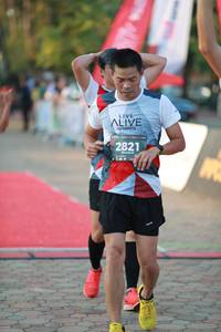 BIB: 2821
                            <button type="button" onclick="openModal(6493629)" class="btn btn-primary btn-sm float-right btn-popup" data-toggle="modal" data-target=".modal-high-quality">
                        <i class="fas fa-shopping-cart"></i> Add to Cart
                    </button>
                                            <button type="button" onclick="isThisMe(6493629, true)" class="btn btn-success btn-sm float-right btn-popup btn-isme hidden" data-toggle="tooltip" data-placement="bottom" title="นี่คือรูปของคุณใช่ไหม คลิกที่นี่เพื่อเอาเข้าอัลบั้ม">
                        <i class="fas fa-plus"></i> Add to album
                    </button>
                    <button type="button" onclick="isThisMe(6493629, false)" class="btn btn-warning btn-sm float-right btn-popup btn-isnotme hidden">
                        <i class="fas fa-ban"></i> Remove from album
                    </button>