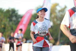 BIB: 4106
                            <button type="button" onclick="openModal(6500976)" class="btn btn-primary btn-sm float-right btn-popup" data-toggle="modal" data-target=".modal-high-quality">
                        <i class="fas fa-shopping-cart"></i> Add to Cart
                    </button>
                                            <button type="button" onclick="isThisMe(6500976, true)" class="btn btn-success btn-sm float-right btn-popup btn-isme hidden" data-toggle="tooltip" data-placement="bottom" title="นี่คือรูปของคุณใช่ไหม คลิกที่นี่เพื่อเอาเข้าอัลบั้ม">
                        <i class="fas fa-plus"></i> Add to album
                    </button>
                    <button type="button" onclick="isThisMe(6500976, false)" class="btn btn-warning btn-sm float-right btn-popup btn-isnotme hidden">
                        <i class="fas fa-ban"></i> Remove from album
                    </button>