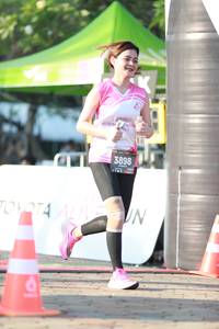 BIB: 3898
                            <button type="button" onclick="openModal(6503751)" class="btn btn-primary btn-sm float-right btn-popup" data-toggle="modal" data-target=".modal-high-quality">
                        <i class="fas fa-shopping-cart"></i> Add to Cart
                    </button>
                                            <button type="button" onclick="isThisMe(6503751, true)" class="btn btn-success btn-sm float-right btn-popup btn-isme hidden" data-toggle="tooltip" data-placement="bottom" title="นี่คือรูปของคุณใช่ไหม คลิกที่นี่เพื่อเอาเข้าอัลบั้ม">
                        <i class="fas fa-plus"></i> Add to album
                    </button>
                    <button type="button" onclick="isThisMe(6503751, false)" class="btn btn-warning btn-sm float-right btn-popup btn-isnotme hidden">
                        <i class="fas fa-ban"></i> Remove from album
                    </button>