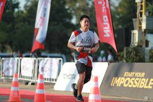 BIB: 2989
                            <button type="button" onclick="openModal(6504224)" class="btn btn-primary btn-sm float-right btn-popup" data-toggle="modal" data-target=".modal-high-quality">
                        <i class="fas fa-shopping-cart"></i> Add to Cart
                    </button>
                                            <button type="button" onclick="isThisMe(6504224, true)" class="btn btn-success btn-sm float-right btn-popup btn-isme hidden" data-toggle="tooltip" data-placement="bottom" title="นี่คือรูปของคุณใช่ไหม คลิกที่นี่เพื่อเอาเข้าอัลบั้ม">
                        <i class="fas fa-plus"></i> Add to album
                    </button>
                    <button type="button" onclick="isThisMe(6504224, false)" class="btn btn-warning btn-sm float-right btn-popup btn-isnotme hidden">
                        <i class="fas fa-ban"></i> Remove from album
                    </button>