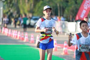 BIB: 360, 6026
                            <button type="button" onclick="openModal(6501801)" class="btn btn-primary btn-sm float-right btn-popup" data-toggle="modal" data-target=".modal-high-quality">
                        <i class="fas fa-shopping-cart"></i> Add to Cart
                    </button>
                                            <button type="button" onclick="isThisMe(6501801, true)" class="btn btn-success btn-sm float-right btn-popup btn-isme hidden" data-toggle="tooltip" data-placement="bottom" title="นี่คือรูปของคุณใช่ไหม คลิกที่นี่เพื่อเอาเข้าอัลบั้ม">
                        <i class="fas fa-plus"></i> Add to album
                    </button>
                    <button type="button" onclick="isThisMe(6501801, false)" class="btn btn-warning btn-sm float-right btn-popup btn-isnotme hidden">
                        <i class="fas fa-ban"></i> Remove from album
                    </button>