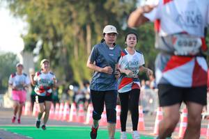 BIB: 
                            <button type="button" onclick="openModal(6501250)" class="btn btn-primary btn-sm float-right btn-popup" data-toggle="modal" data-target=".modal-high-quality">
                        <i class="fas fa-shopping-cart"></i> Add to Cart
                    </button>
                                            <button type="button" onclick="isThisMe(6501250, true)" class="btn btn-success btn-sm float-right btn-popup btn-isme hidden" data-toggle="tooltip" data-placement="bottom" title="นี่คือรูปของคุณใช่ไหม คลิกที่นี่เพื่อเอาเข้าอัลบั้ม">
                        <i class="fas fa-plus"></i> Add to album
                    </button>
                    <button type="button" onclick="isThisMe(6501250, false)" class="btn btn-warning btn-sm float-right btn-popup btn-isnotme hidden">
                        <i class="fas fa-ban"></i> Remove from album
                    </button>